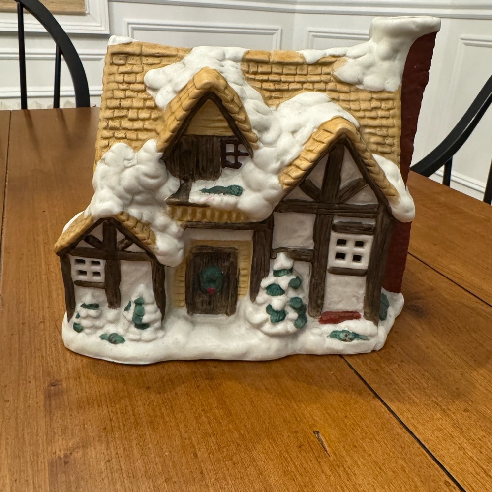 Dickens’ Cottage “Brookstone” William Beckett Collection 1987